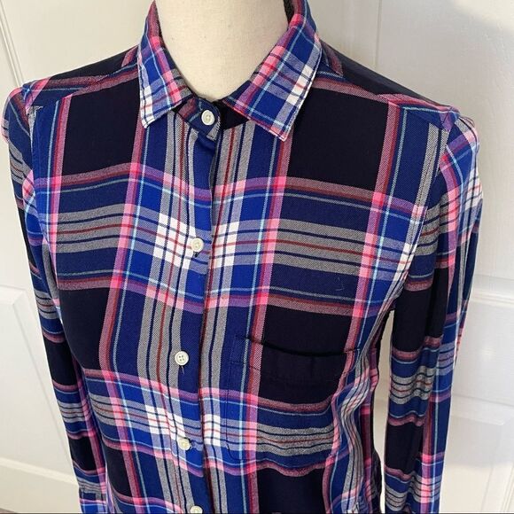 Old Navy Lightweight Flannel Blue, White, Navy & Pink Button Down Flannel, XS - Picture 3 of 13